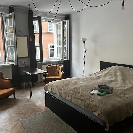 Private Apartament Wroniecka 6 - Parking Poznaň Exteriér fotografie