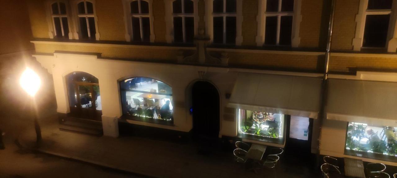 Private Wroniecka 6 - Parking * Poznań